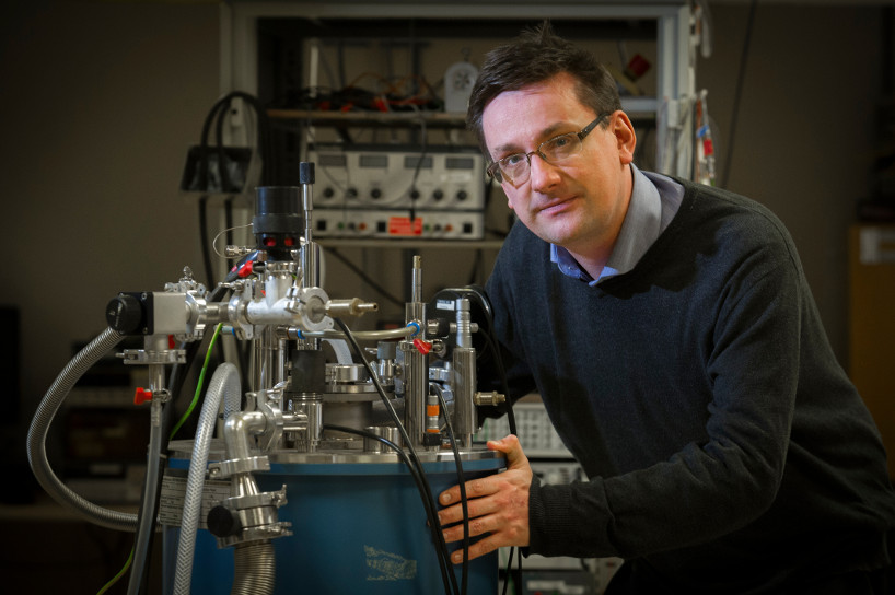 Dr Durrell and the group's 7T wide bore cryostat